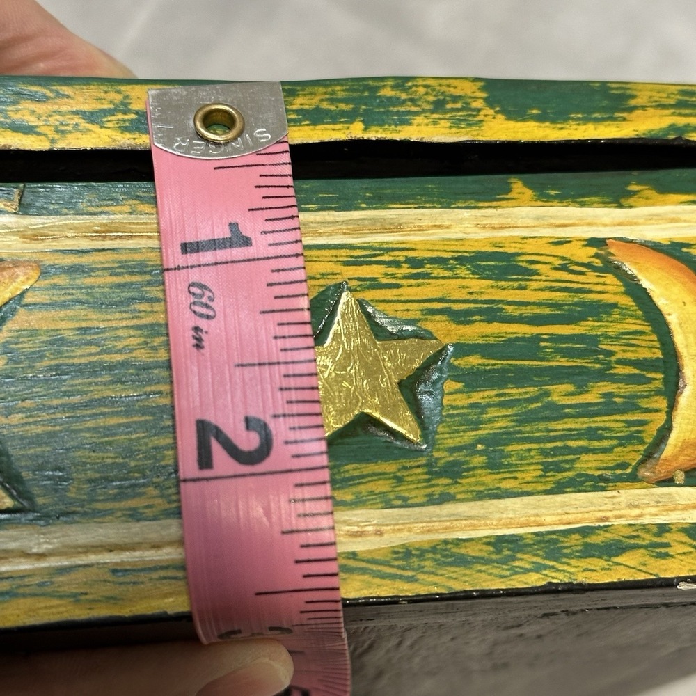 Vintage Hinged Wooden Box Hand Painted Fish Moon & Stars Green Colorful - Picture 14 of 14